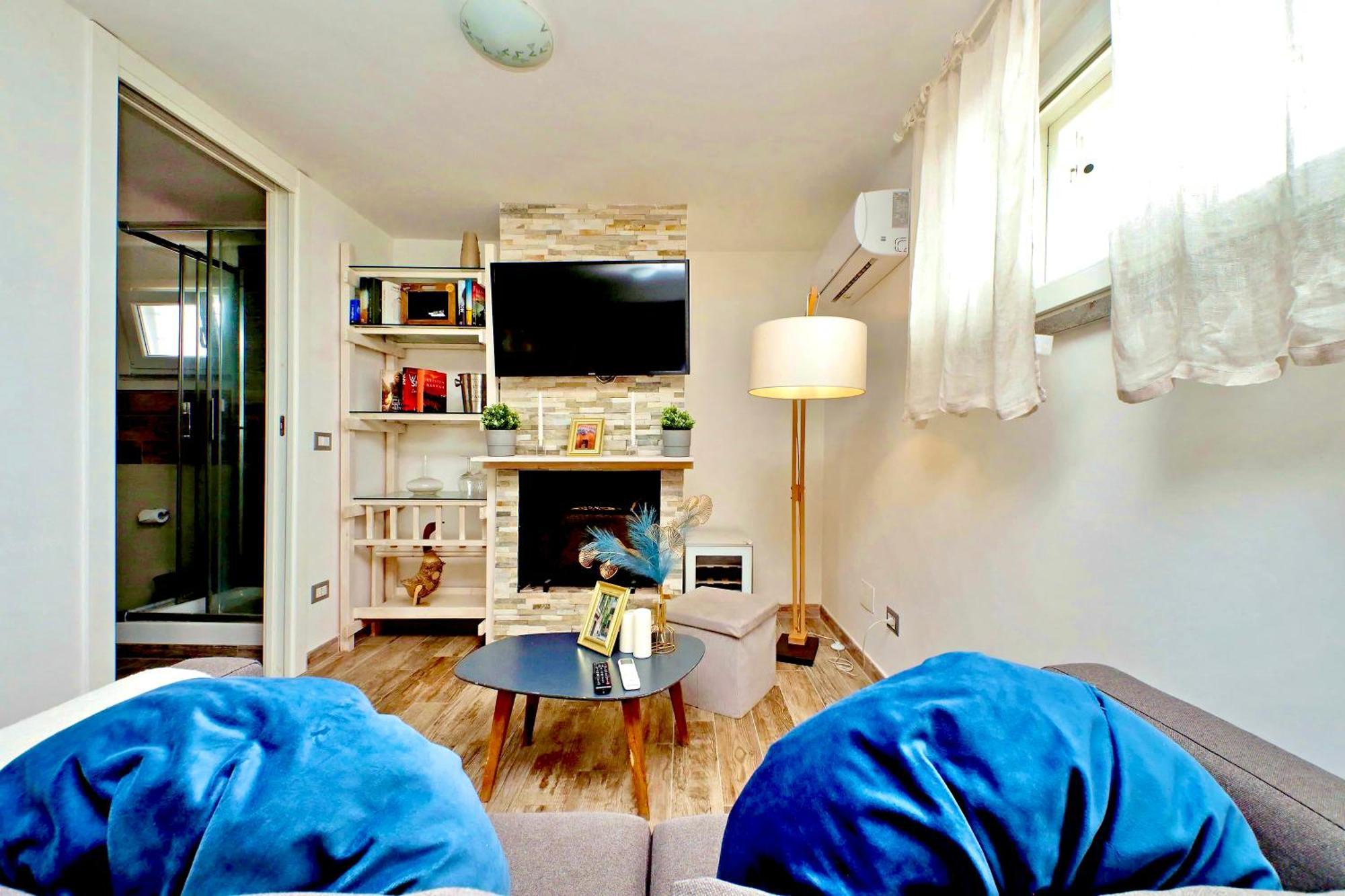The Attic Apartment Civitavecchia Exterior photo